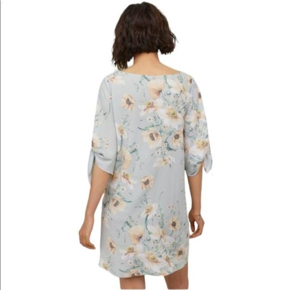 H&M Tie-sleeved Floral Print Casual Dress NWT Size 6 - Picture 2 of 9